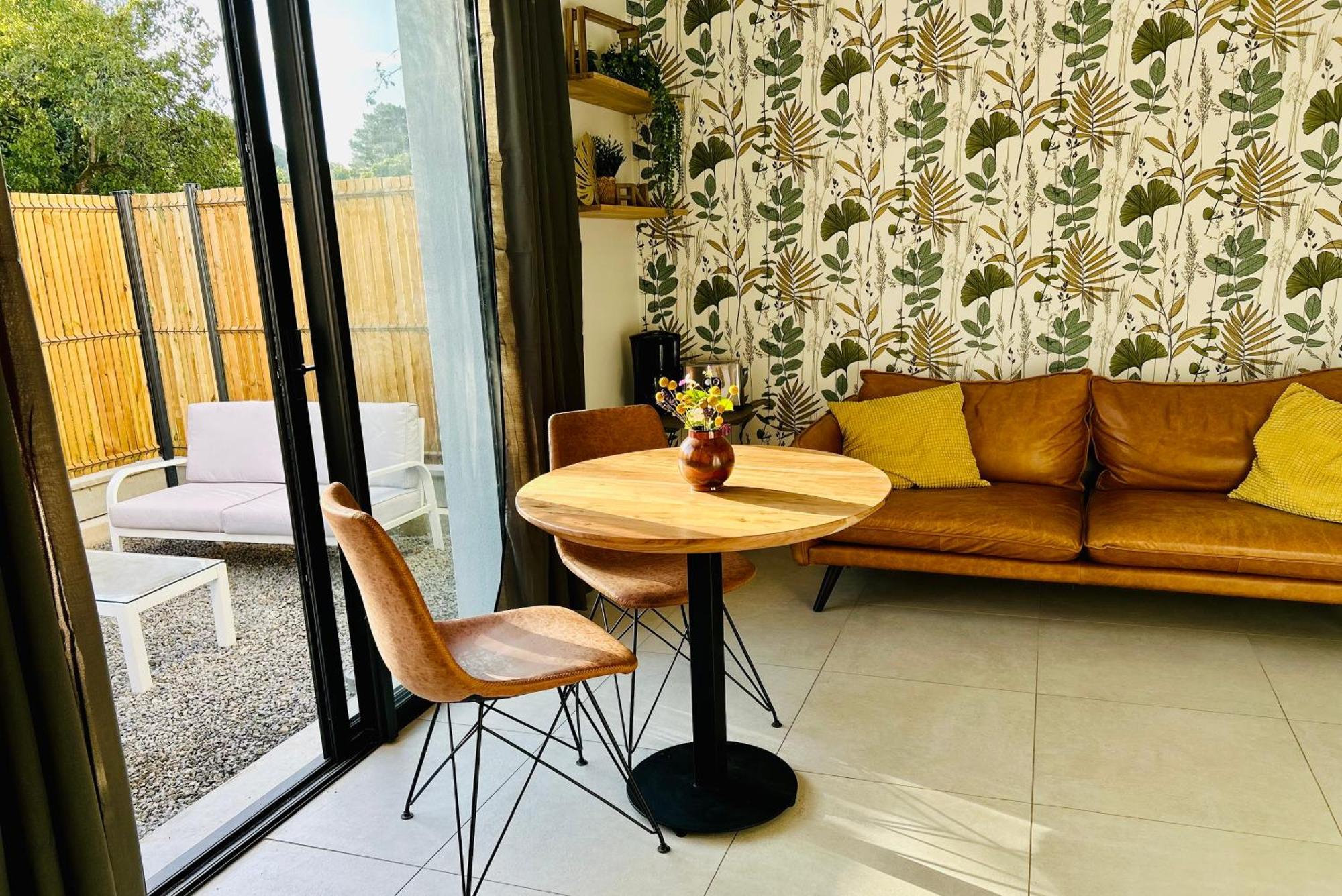 Home Vert La Suite Forges de Lanouee 外观 照片